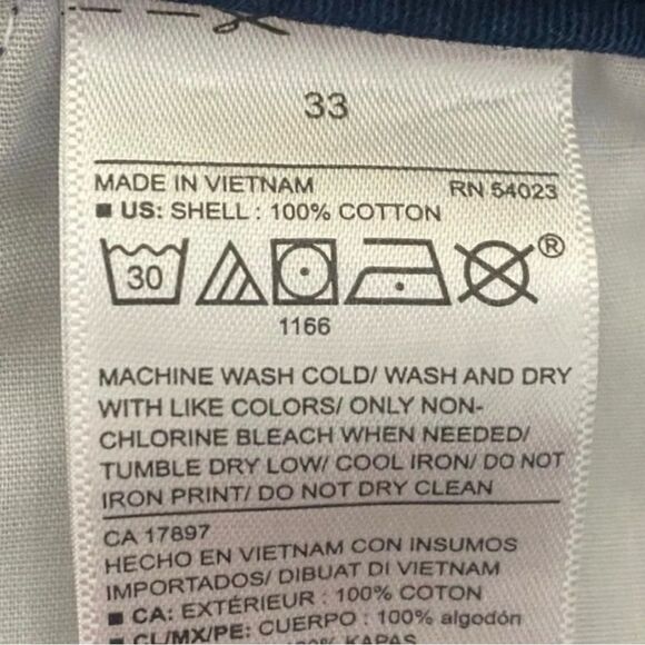 NWT OLD NAVY Shorts Chino Size 33 Navy Broken In Straight Adult - Picture 10 of 10